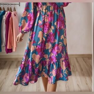 Square Neck Balloon Sleeve Midi Dress